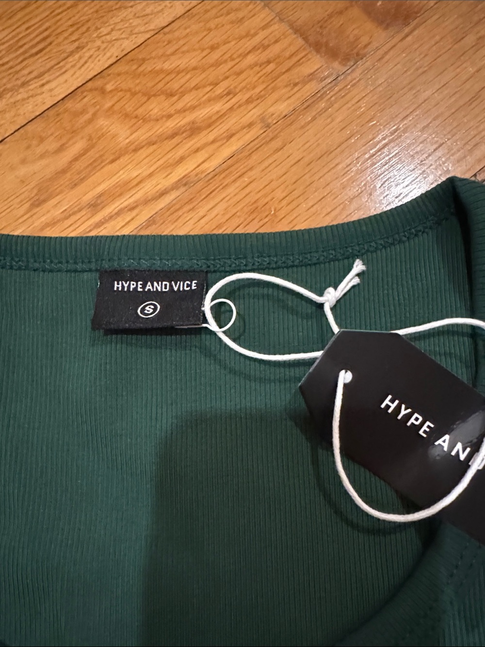 Hype & Vice NWT size S university of Miami top - Picture 4 of 6